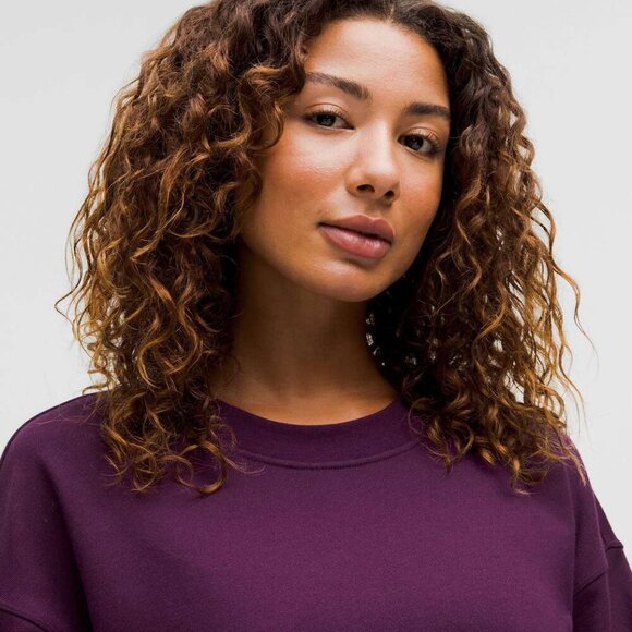 NWT Lululemon Perfectly Oversized Cropped Crew French Terry Dramatic Magenta Sz4 - Picture 3 of 8